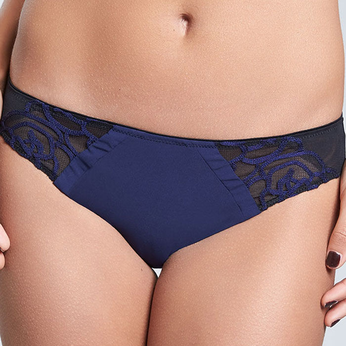 photo n°1 : Brief