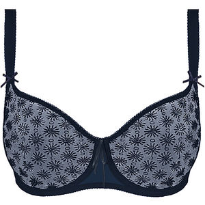 Soutien-gorge moulé corbeille