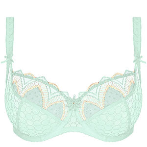 Half cup bra