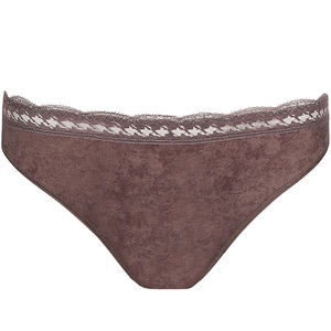 Brief
