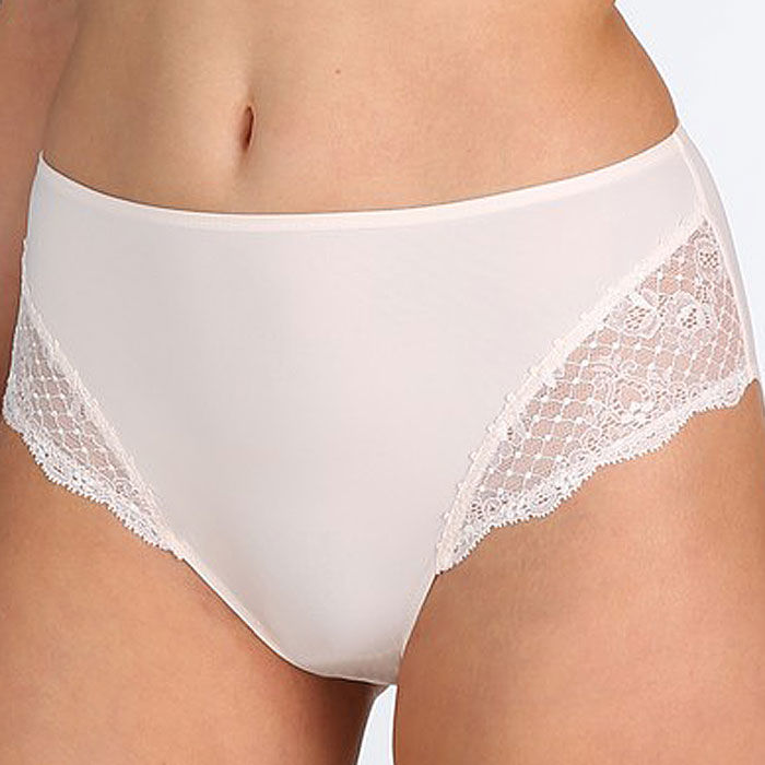 photo n°2 : Full brief