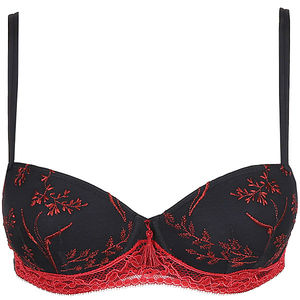 Padded bra balcony