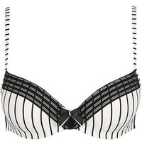 Padded bra round shape