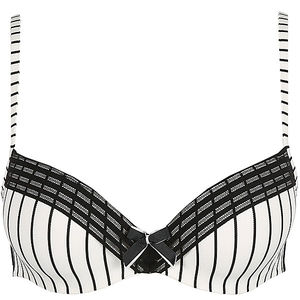 Padded bra round shape