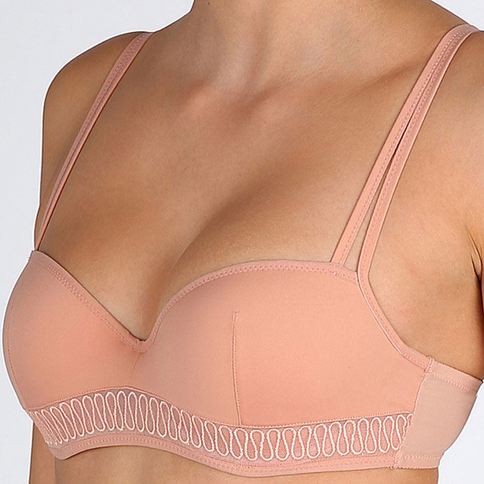 photo n°2 : Soutien-gorge rembourré balconnet