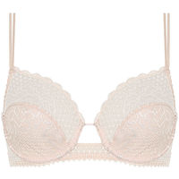 Soutien-gorge à armatures