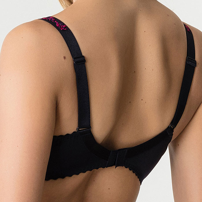 photo n°2 : Soutien-gorge à armatures