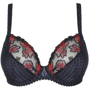 Soutien-gorge balconnet décolleté profond