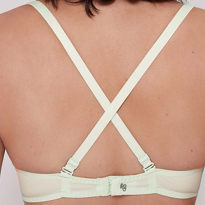 photo n&deg;2 : Soutien-gorge Corbeille