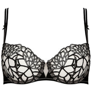 Soutien-gorge corbeille