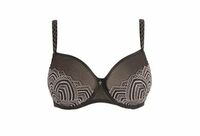 Soutien-gorge à armatures emboitant
