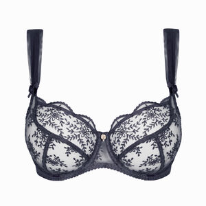 Underwired half cup bra