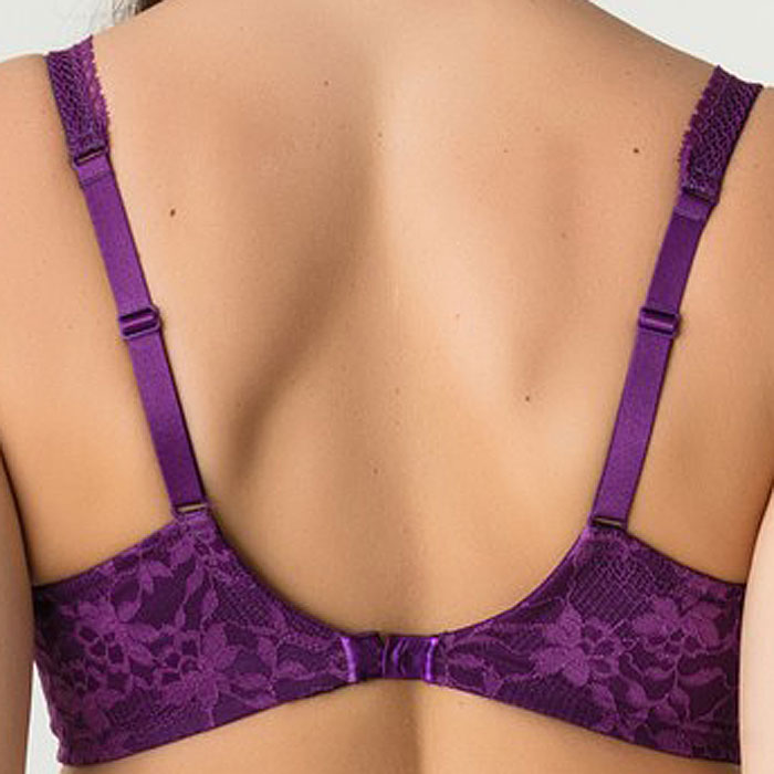photo n°2 : Padded bra heart shape