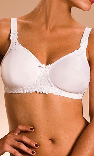 Chantelle Hedona Molded Underwire Bra (2031) 32G/White at